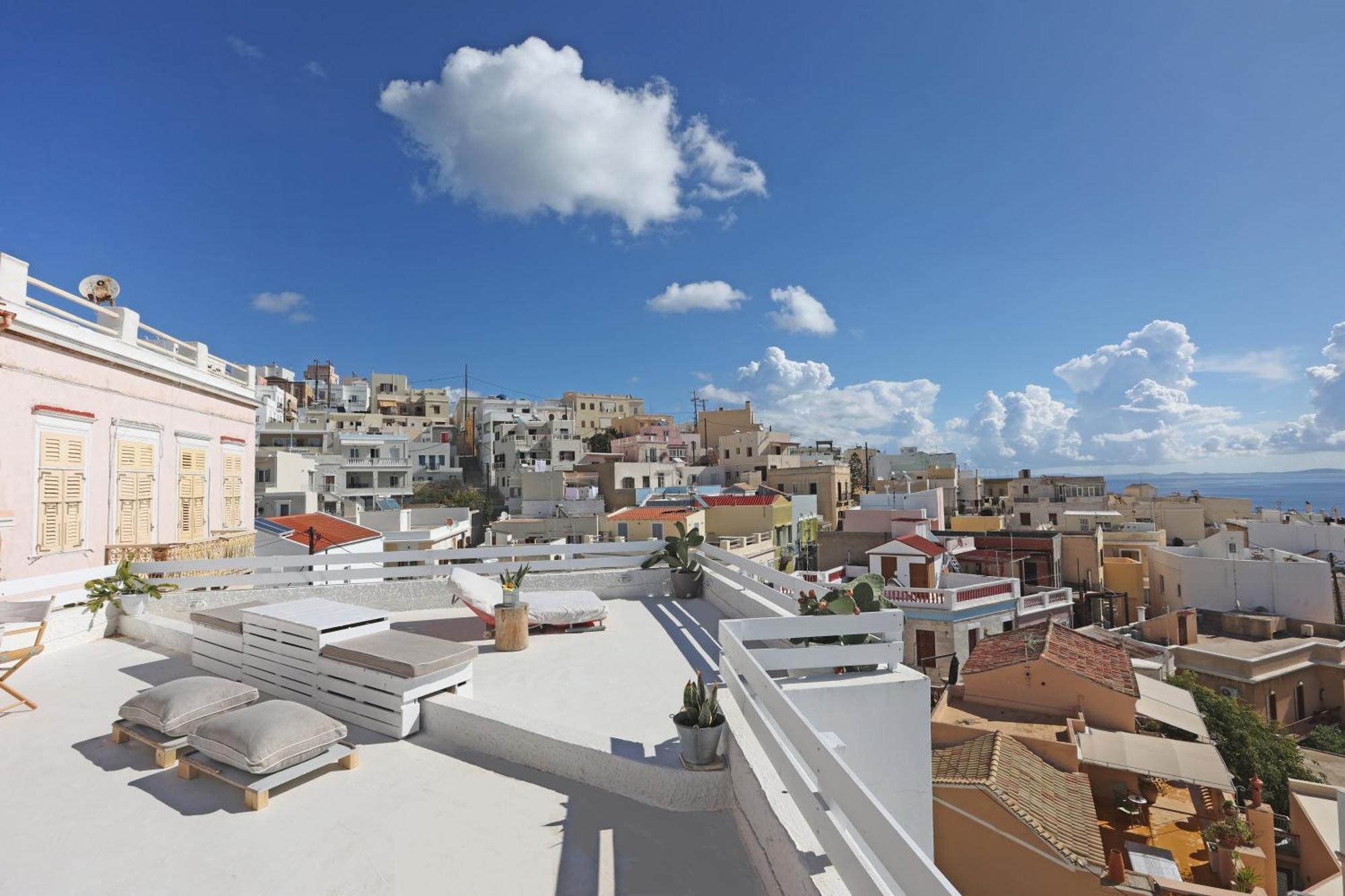 San Nikolas View Guest House Ermúpoli Kültér fotó